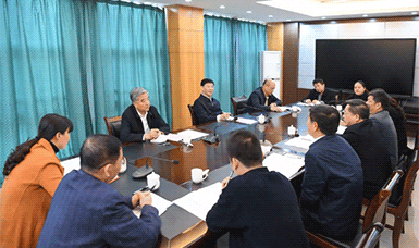 省人大常委會領(lǐng)導赴順昌征求常委會工作報告（稿）意見并在虹潤召開座談會