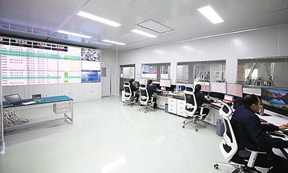 央媒持續(xù)關注 虹潤再增信心--新華社客戶端專題報道巜福建順昌虹潤儀表的國產(chǎn)化之路》，生動描述虹潤公司近年走過的成功之路